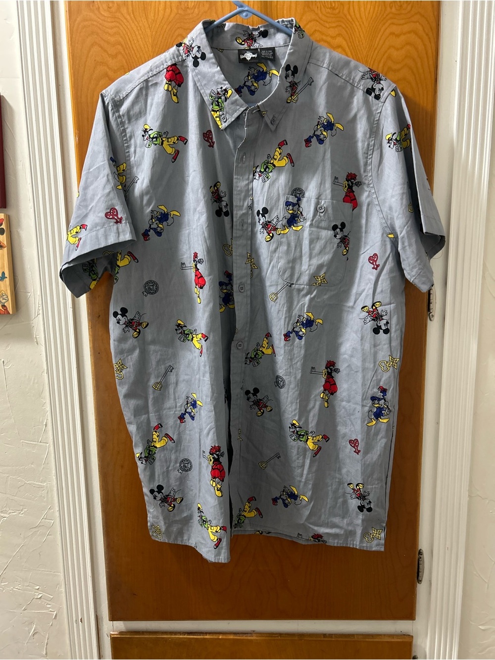 Disney Kingdom of Hearts Print Short-Sleeve Button-Up Shirt -